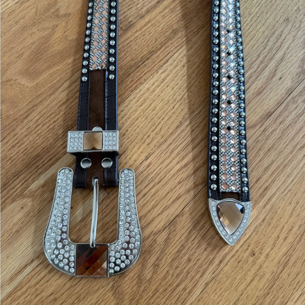 David’s western wear Angel Ranch Belt brown leather studded belt size L